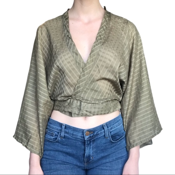 express kimono sleeve blouse